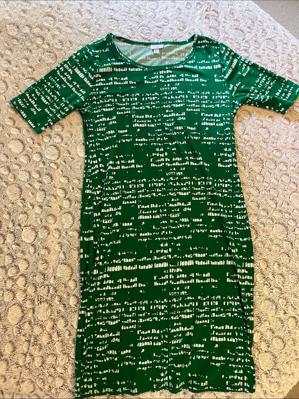 LuLaRoe Emerald Green Abstract Print Scoop Neck Top